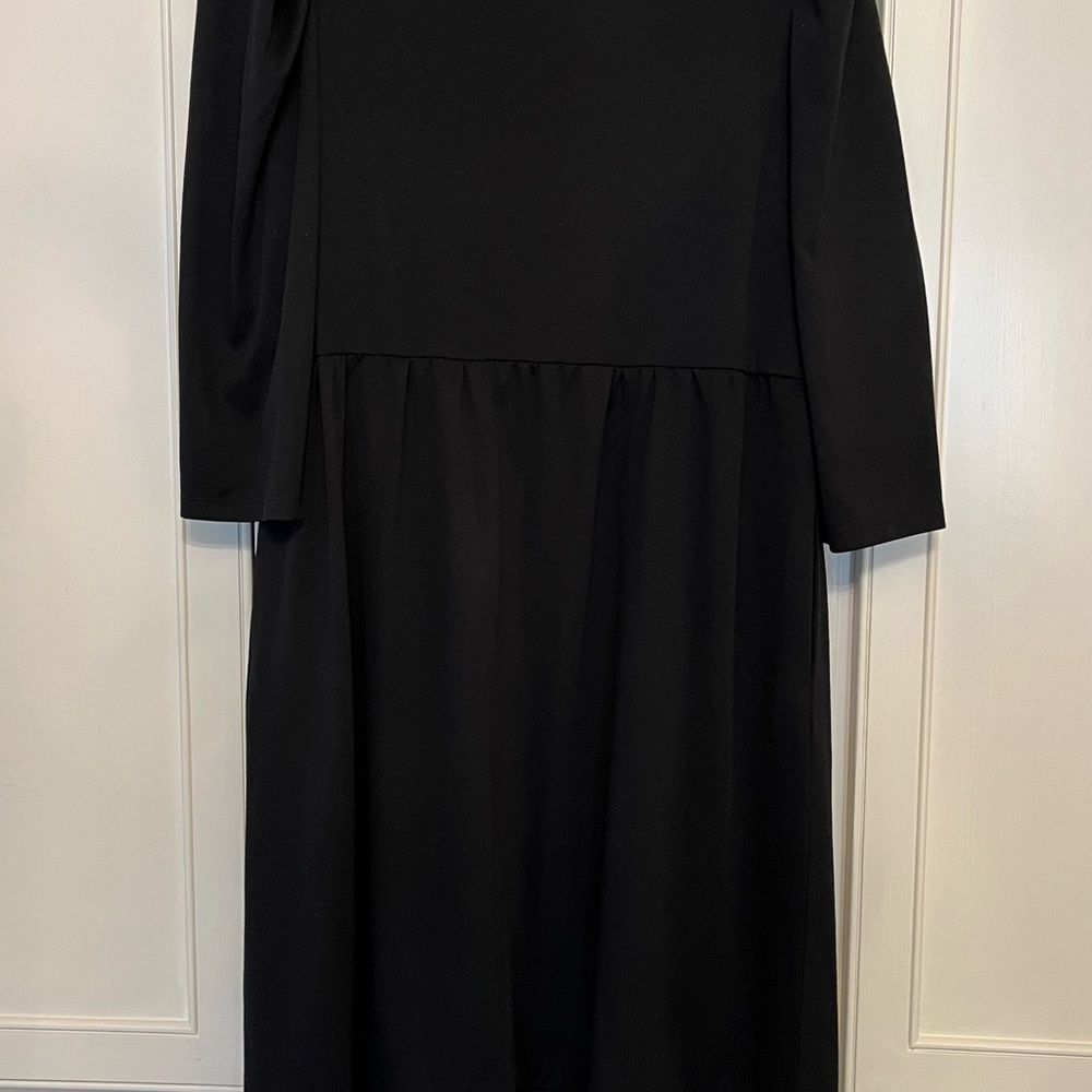 Who What Wear Classic Black Top